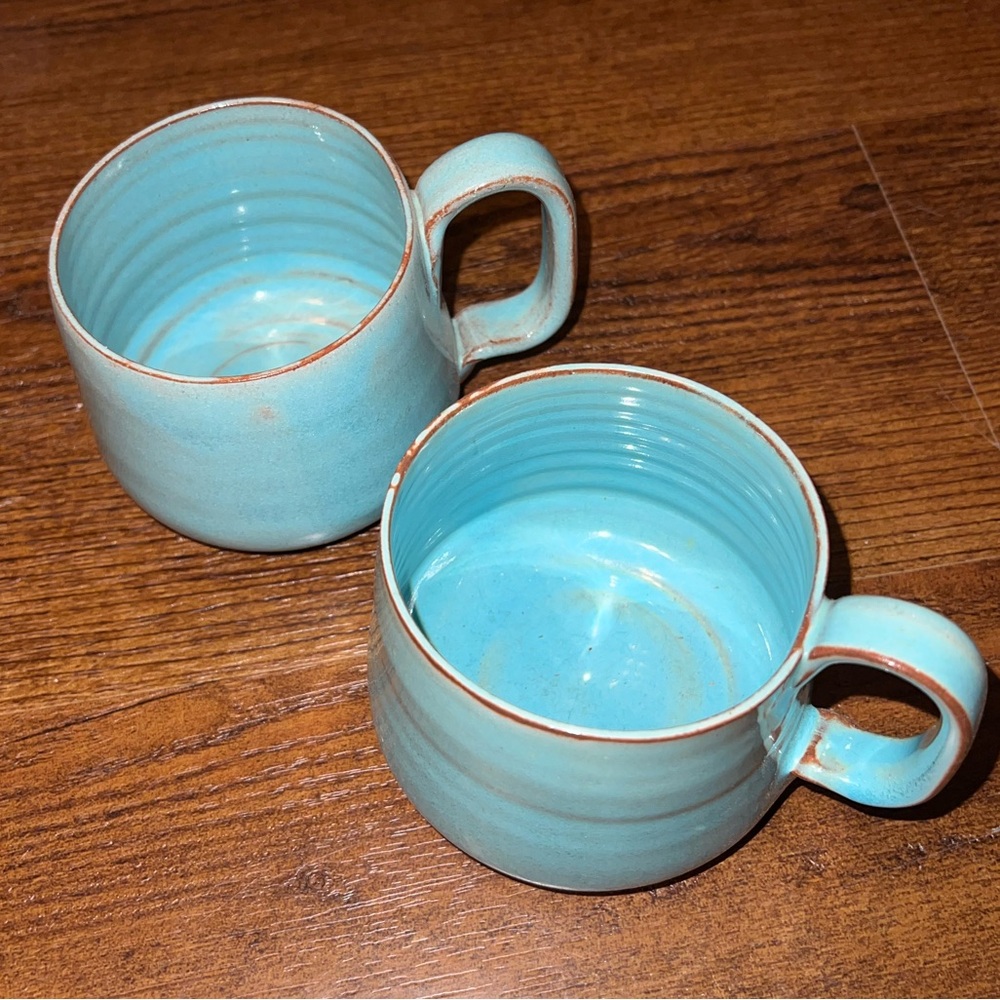 (2) Vintage Turquoise Glazed Ceramic Stoneware Pottery Small Rustic Decor Mugs - Picture 6 of 8